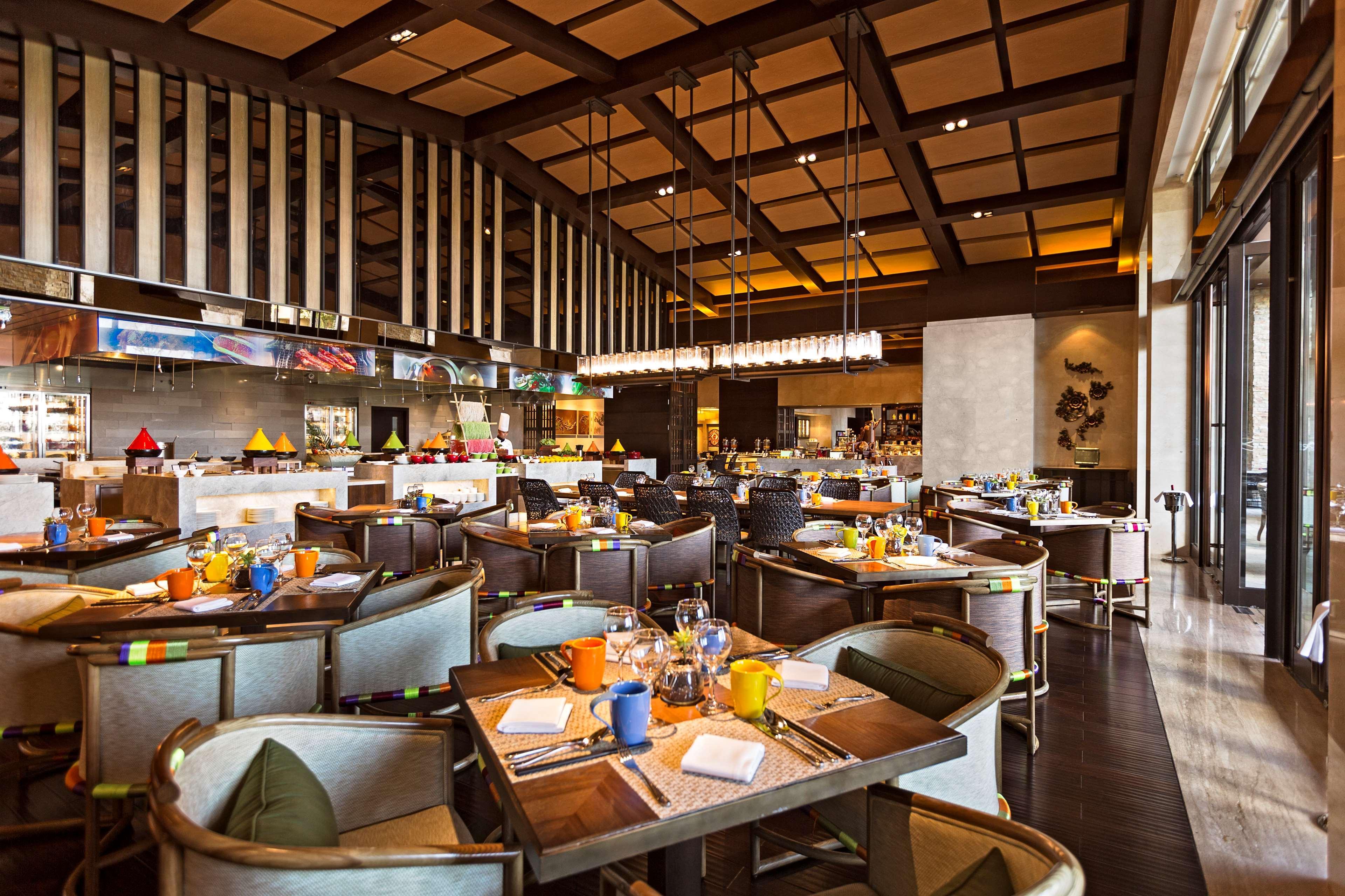 Hilton Dali Resort & Spa Екстериор снимка