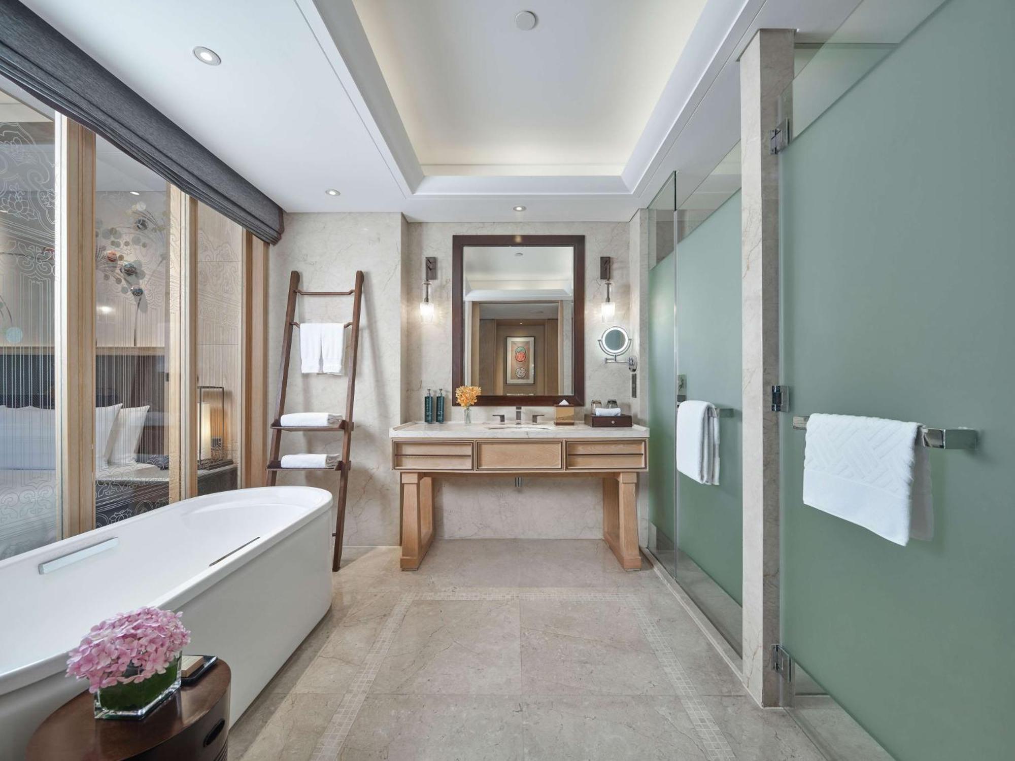 Hilton Dali Resort & Spa Екстериор снимка